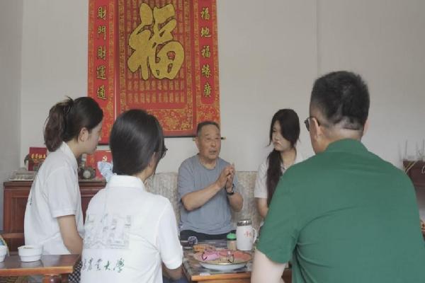 园YOUNG青春实践|青岛农业大学园林与林学院“烛梦园光”赴临沂实践服务团走访慰问老兵与老党员